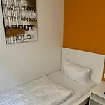 Hostel S16